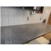 Image 2 : TABLE EN INOX. 72" X 30" X 35-1/2"