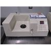 Image 1 : MACHINE À REMPLISSAGE DE BEIGNETS/PATISSERIE #P4012