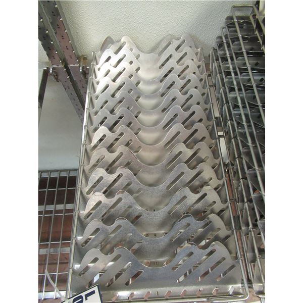 LOT DE 6 SUPPORTS EN INOX.