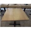 Image 2 : TABLE EN BOIS, PIEDS EN METAL 24" X 24" X 30"