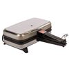 Image 3 : A Mickey and Minnie Mouse Sandwich Maker.