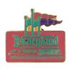 Image 3 : A Disneyland Hotel & Monorail Cafe Collection.