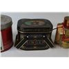 Image 3 : (4) Tin Containers - Singer - Rose Quesnel Tabacco - Nice Olive Oil - Tea From China