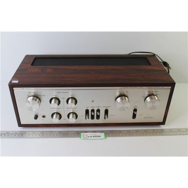 Solid State Stereo Amplifier (powers on - untested)