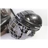 Image 2 : Men's Skates (Size 8) - (2) Jr. Hockey Helmets