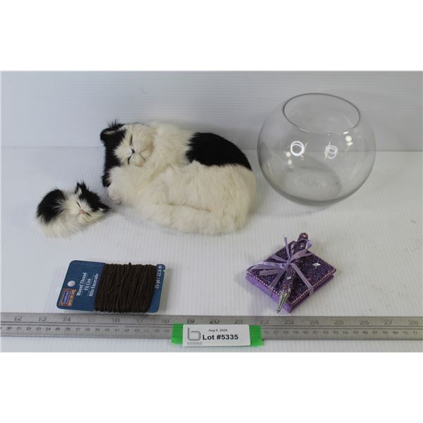 Cat & Kitten Figurine - Rose Bowl - Decorated Note Pad & Pen - Waxed Thread