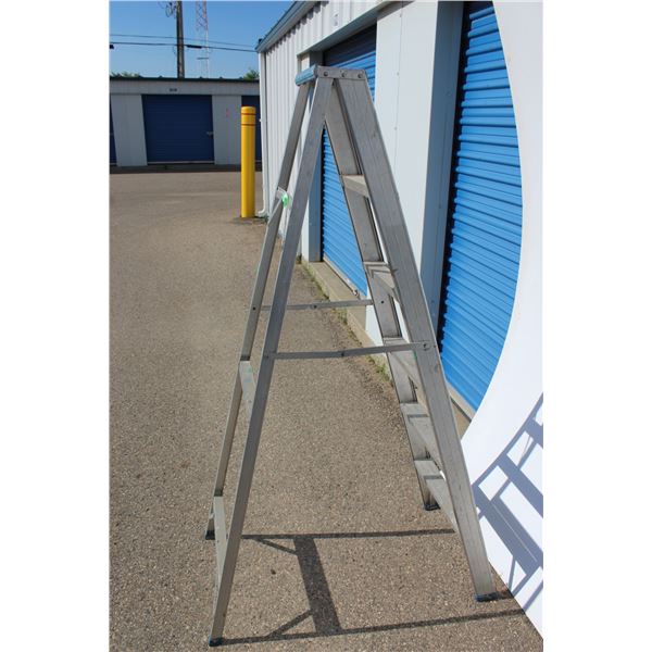 **Aluminum Ladder 6ft Ladder