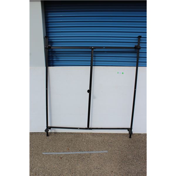 ** Metal Frame For Bed w/Castors - 5Ft x 5Ft