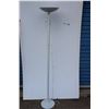 Image 1 : ** Floor Lamp - 6Ft Tall - Untested, as is