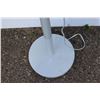 Image 3 : ** Floor Lamp - 6Ft Tall - Untested, as is