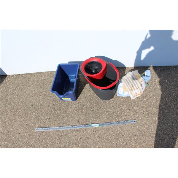 ** Vileda Mop Bucket & Mop Bucket w/Wool Wash Shammy