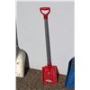 Image 3 : ** Small Aluminum Shovel & (2) Plastic Kids Shovels