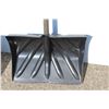 Image 3 : ** (2) Snow Shovels