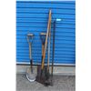 Image 1 : ** (2) Shovels, Ice Chipper, Garden Hoe, Pry bar