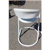 Image 3 : ** 5X BID PRICE: White Bar Stools