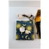 Image 2 : Tarot Cards, Salt Rock Lamp - Tested, Folder and Misc. Items
