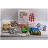 Image 1 : 55"x96" Curtains, Oven Mitts, (5 pc) Kitchen Set, Paper Napkins, Dish Towels, Wash Cloths, etc.