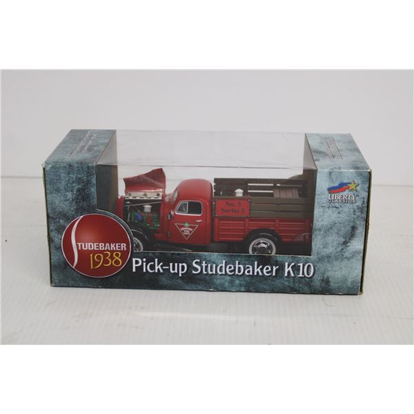 Die Cast 1/24 Scale Studebaker 1938 K-10 Pick Up Truck