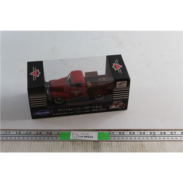 Die Cast 1/24 Scale Limited Edition Canadian Tire 1952 Chevy 3100