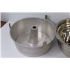 Image 2 : (3) Sauce Pans 1 w/Lid - Set of 3 Stainless Steel Mixing Bowls - Angel Food Cake Baking Pan