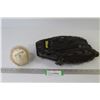 Image 1 : Wilson Left Hand Baseball Glove w/Baseball