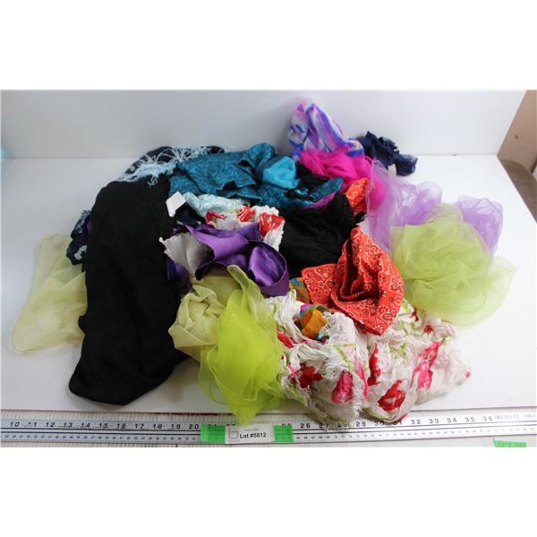 (20) Assorted Scarfs