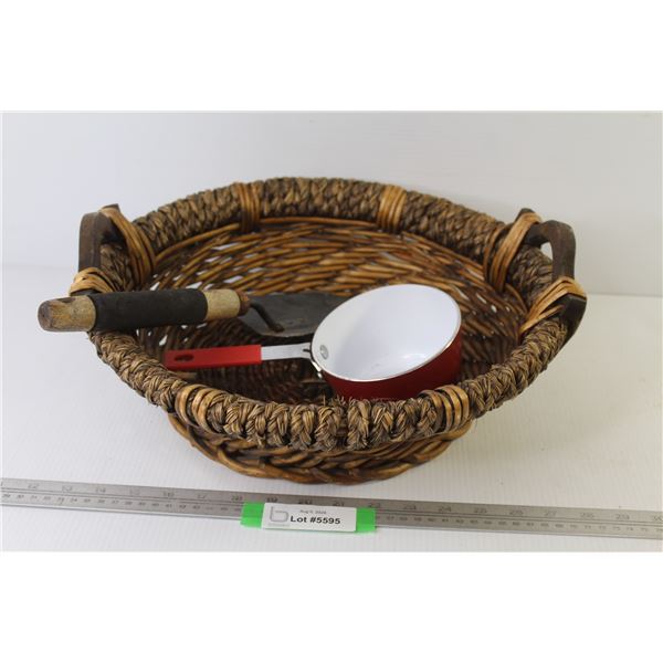 Woven Basket w/Leather Handles - Gardening Tool - Small Sauce Pan