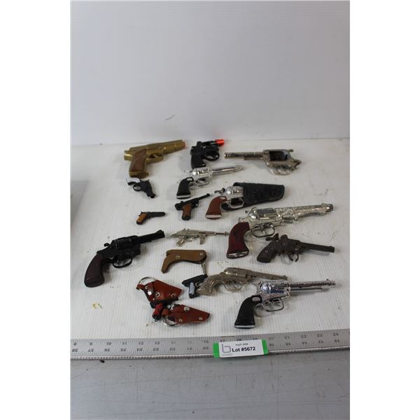 (17) Toy Guns
