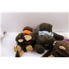 Image 3 : (4) Plush Monkeys/Puppets