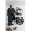Image 6 : Assorted Star Wars Collectibles