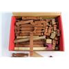 Image 2 : Assorted Lincoln Logs