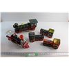 Image 1 : (2) Locomotives and (3) Train Shaped Tins