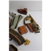 Image 4 : Assorted Train Diorama Parts