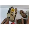 Image 7 : Assorted Train Diorama Parts