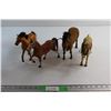 Image 1 : (4)  Horse Toys - Some Damage