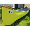 Image 6 : Beautiful 16 Foot Mid Century Canoe w/ 2 Life Preservers & 3 Wooden Oars