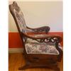 Image 2 : Antique Solid Oak w/ Floral Upholstery Accent Chair 22x22x37