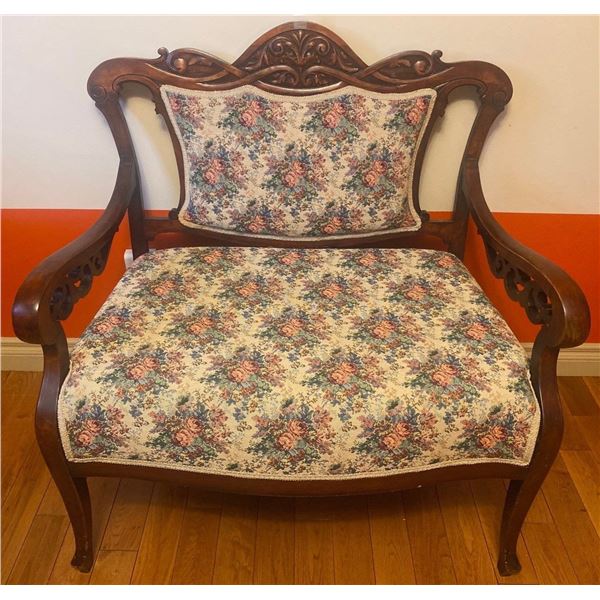 Antique Oak Settee w/ Floral Upholstered Seat & Backrest 36x22x35