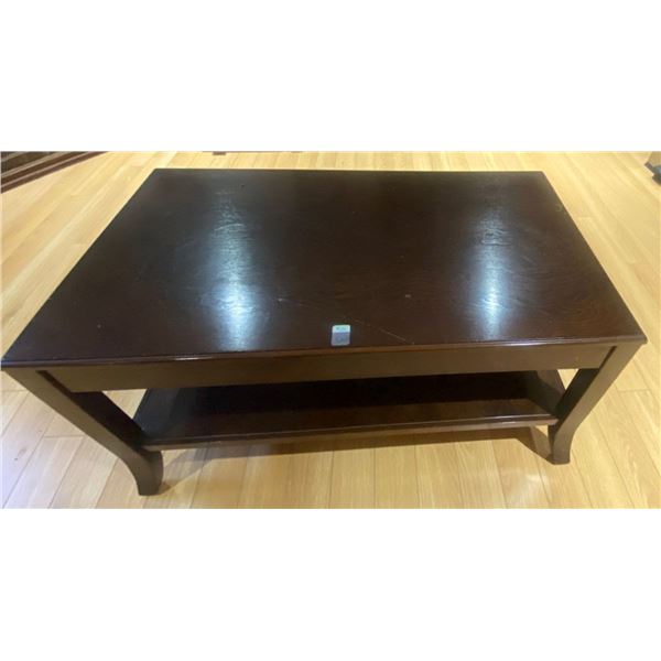 Mahogany Coffee Table w/ 2 Tiers 37x21x19