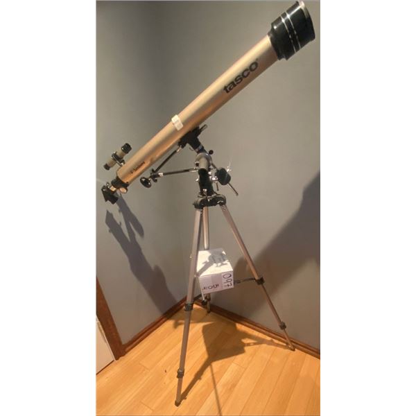 Tasco Telescope w/ Accessories & Adjustable Tripod