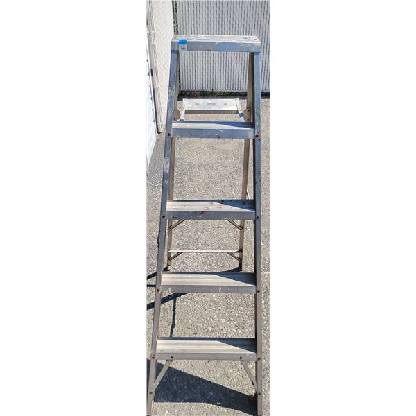 Five Foot A Frame Aluminum Ladder