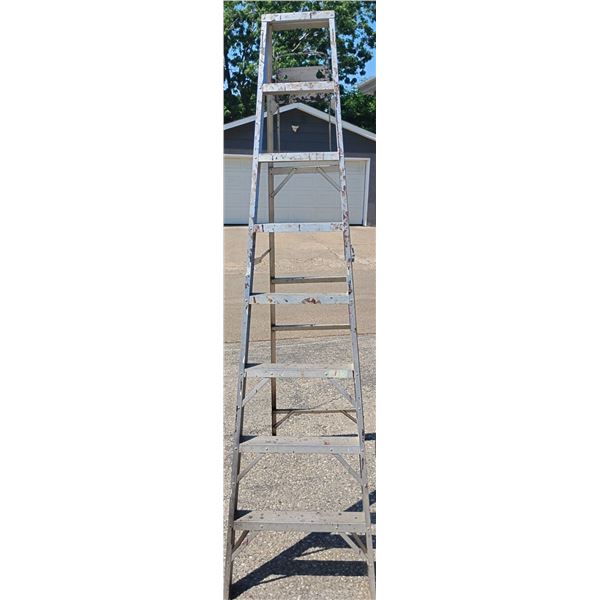 9 Foot A Frame Aluminum Ladder