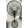 Image 1 : Weatherworks Oscillating Stand up Fan 3 ft T