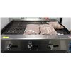 Image 4 : NEW HEAVY DUTY 36" COUNTERTOP CHAR ROCK BROILER