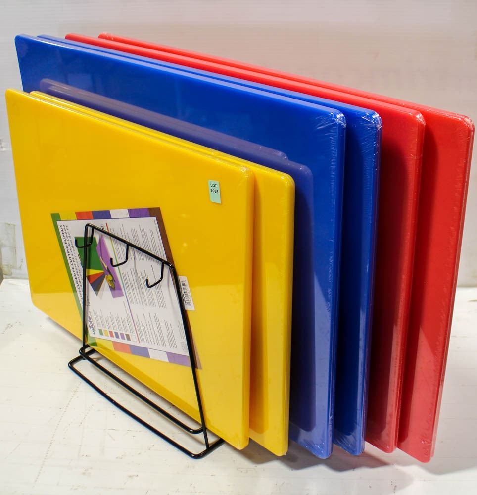 SET OF 6 MIXED COLOURED CUTTING BOARDS & RACK