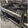 Image 2 : QUEST 4 BURNER GAS RANGE W/ UNDERMOUNT STORAGE