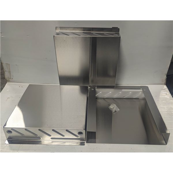 LOT OF 3 NEW STAINLESS STEEL CHEFS KNIFE HOLDERS