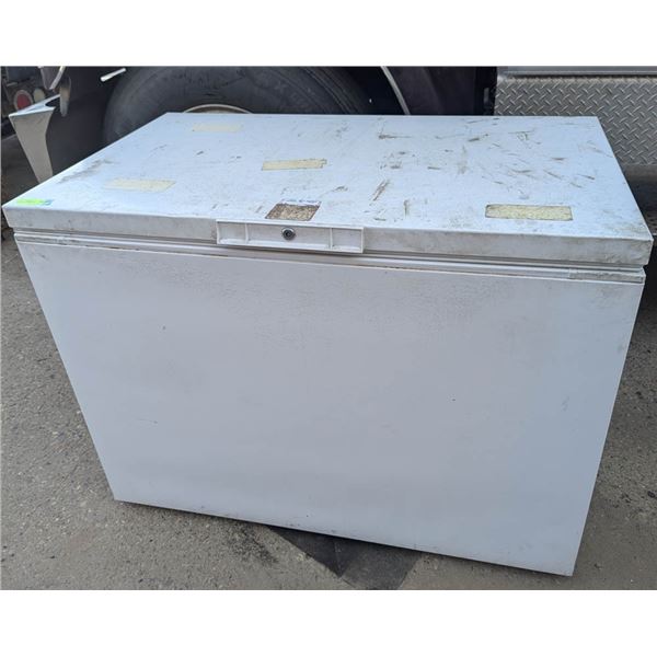WHITE DEEP FREEZE