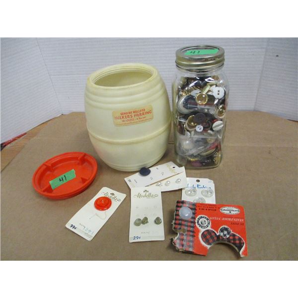 COLLECTABLE:  2 CONTAINERS OF BUTTONS