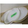Image 2 : COLLECTABLE:  FIRE KING TRAY